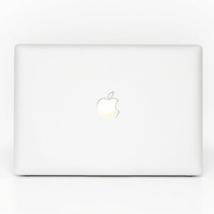 Jak wyczyścić klawiaturę Macbooka?
